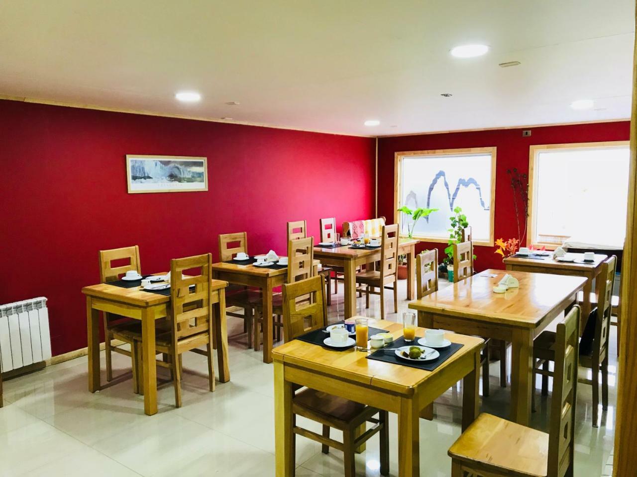 Hostal Andes Patagonicos Puerto Natales Luaran gambar